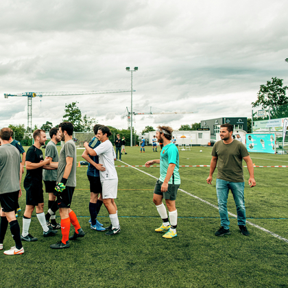Encourager le fair-play au foot, réduire les absences
