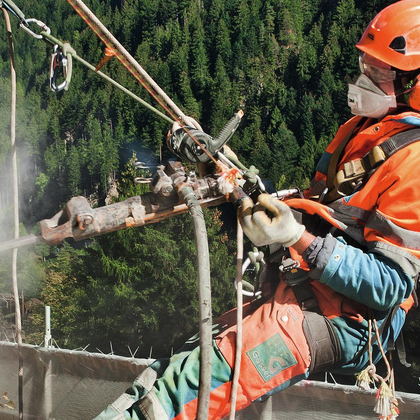 Vibration am Arbeitsplatz kann den Körper schädigen