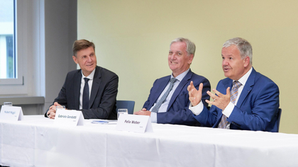 Suva senkt Prämien 2025 erneut und erstattet zusätzlich 730 Millionen Franken an Versicherte