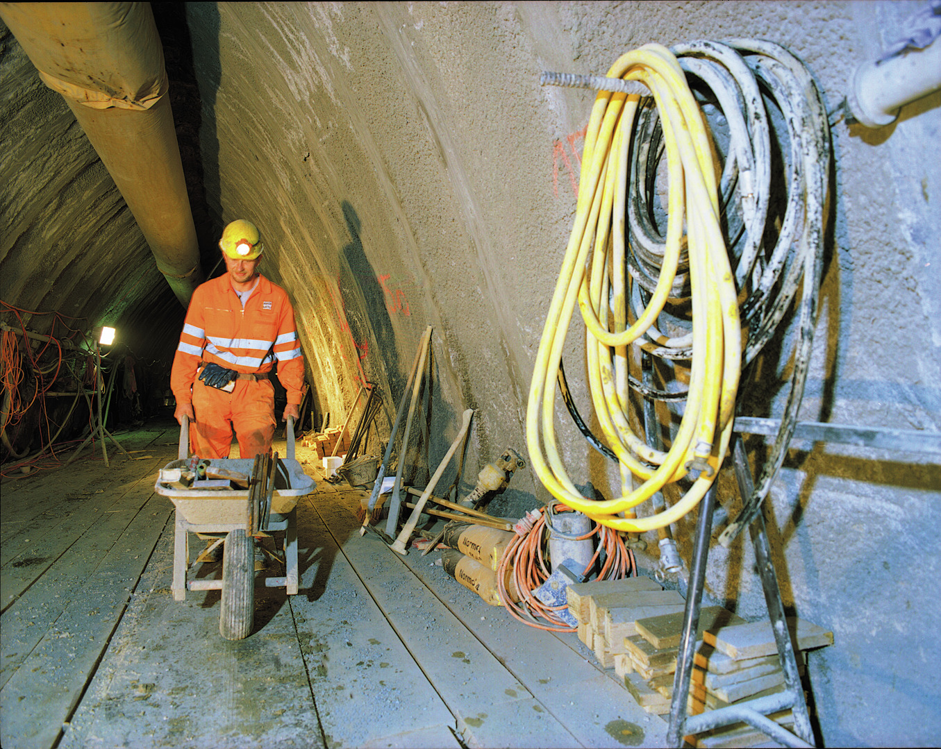 Come eseguire in sicurezza i lavori in sotterraneo