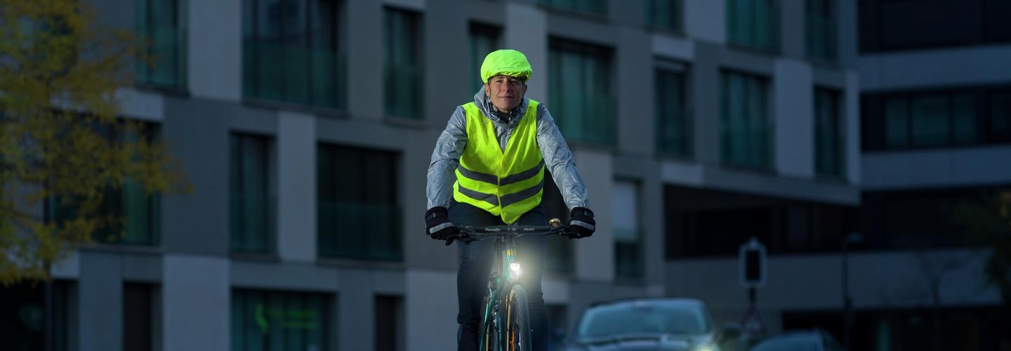 Casque vélo haute visibilité 