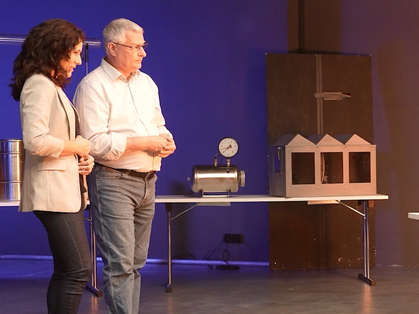 Suva-Explosionsschulung-09-Brennbarer Staub-de.jpg