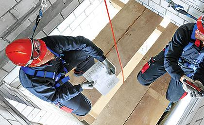 Travail et sécurité avec des installations d’ascenseurs