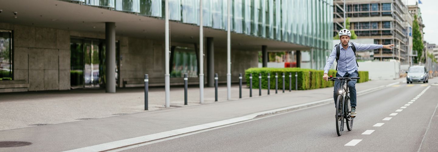 Headerbild: Velo, Strassenverkehr, Shooting 25