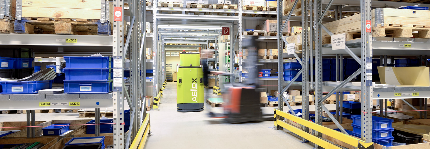 AGV-FTS_croisement_selbstfahrend-header.png - Originalbild