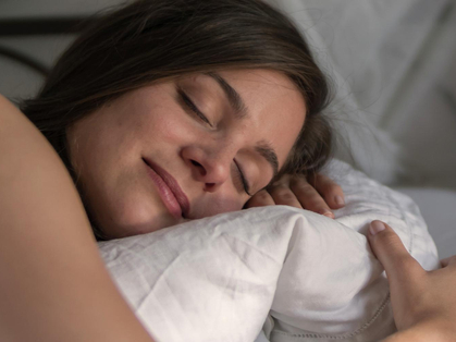 Sonno: chi non dorme abbastanza rischia di più