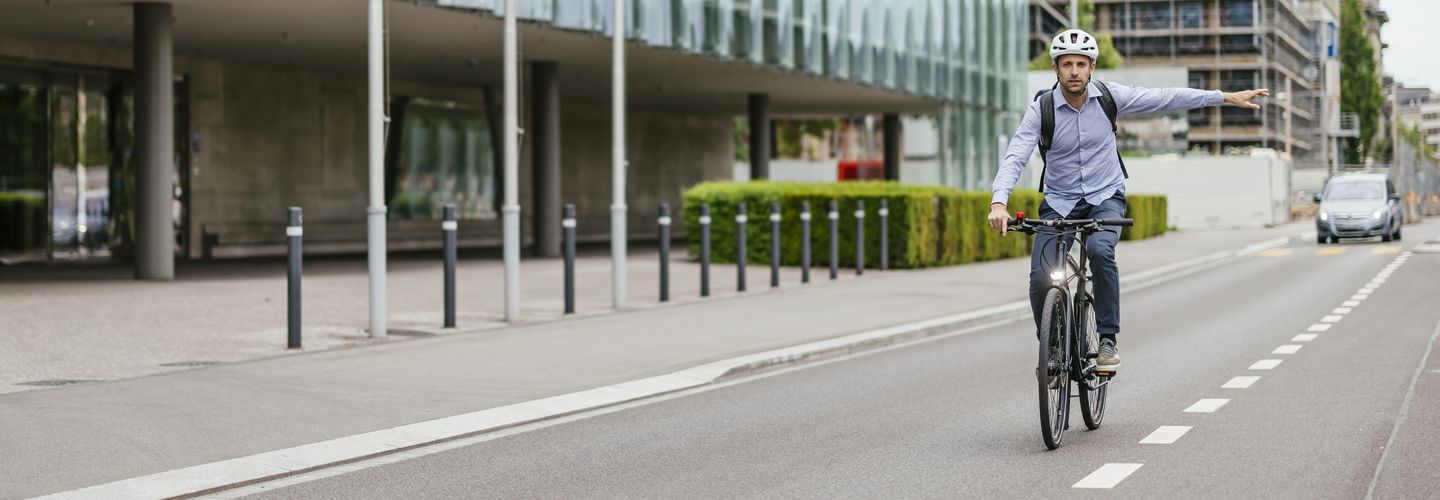 Headerbild: Velo, Strassenverkehr, Shooting 25