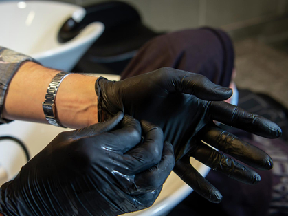 Gute Argumente für Handschuhe im Coiffeur-Salon