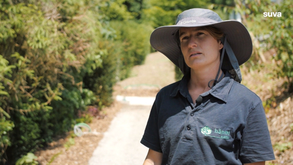 Stirnblende und Nackenschutz – das sagen Mitarbeitende