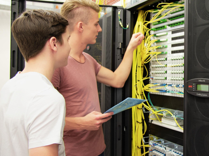 Lehre als Informatiker/Informatikerin EFZ
