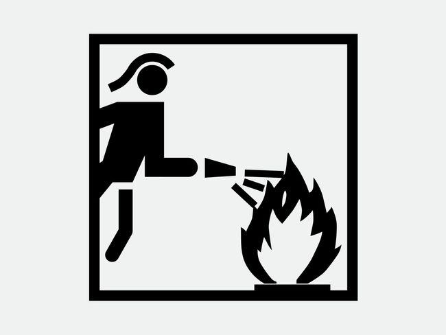 Un pompier éteint un feu (symbole, carré)
