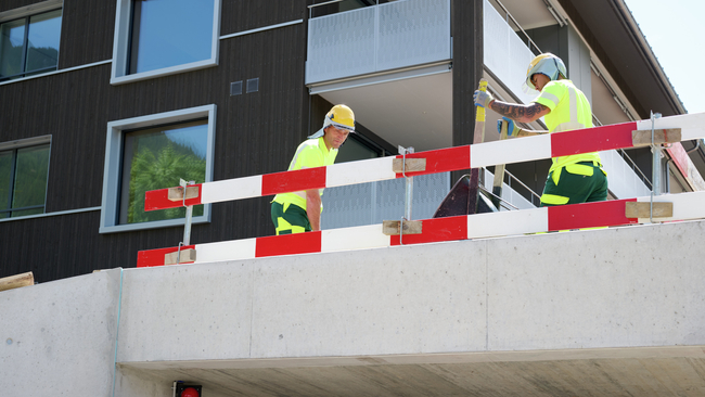 Gartenbau, Fotoshooting, Baustelle, Garten, Landschaftsgärtner, UV Schutz