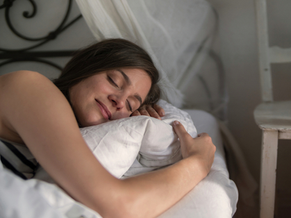 Sonno: chi non dorme abbastanza rischia di più