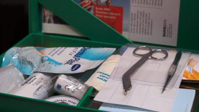 Coverbild Erste Hilfe Material