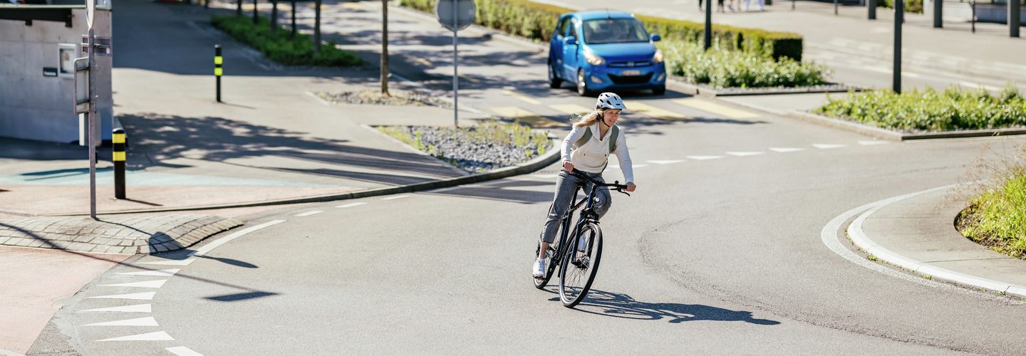 Headerbild: Velo, Strassenverkehr, Shooting 25